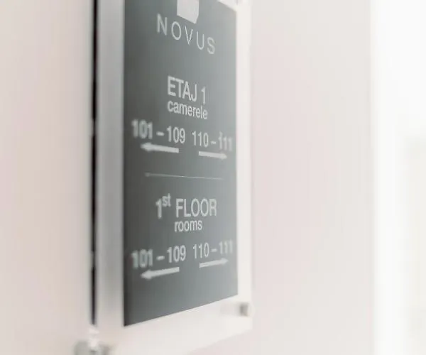 Novus אפורי נורד