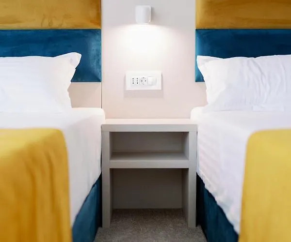 Novus 3* אפורי נורד