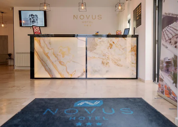 Novus אפורי נורד